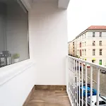 4 Rooms Apartment On Martket Square - Nice View - 150 M Town Hall